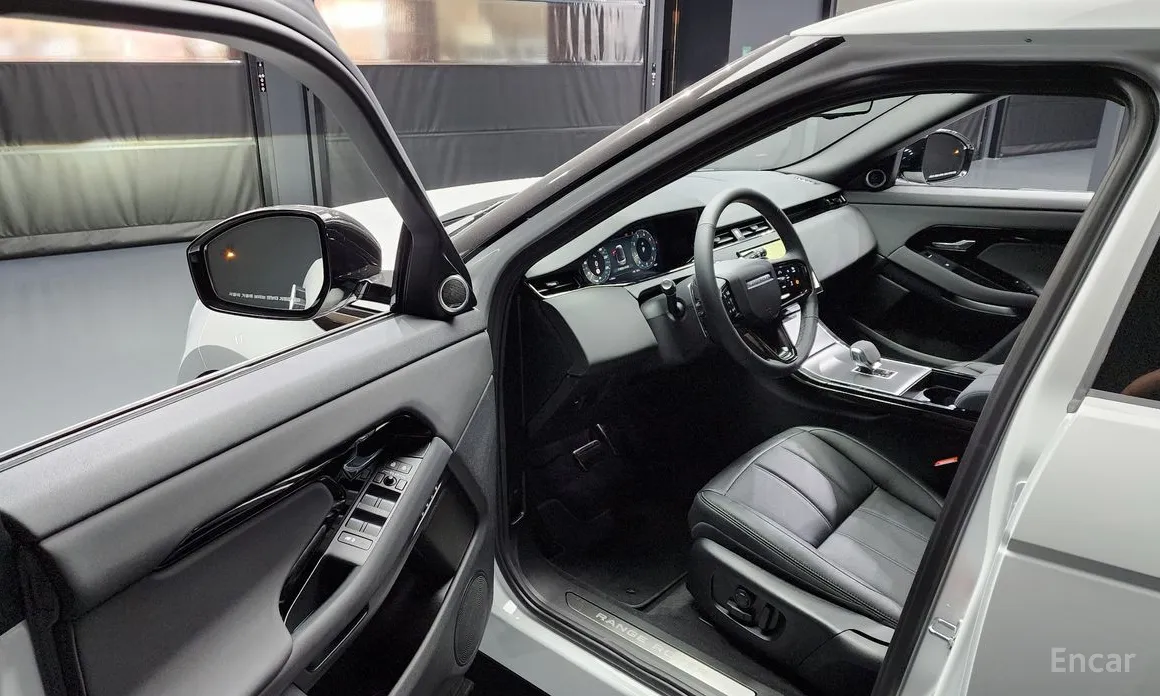 Фото 10 - Land Rover Range Rover Evoque