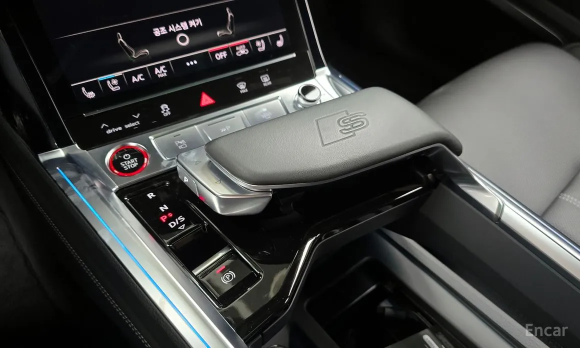 Фото 9 - Audi e-tron