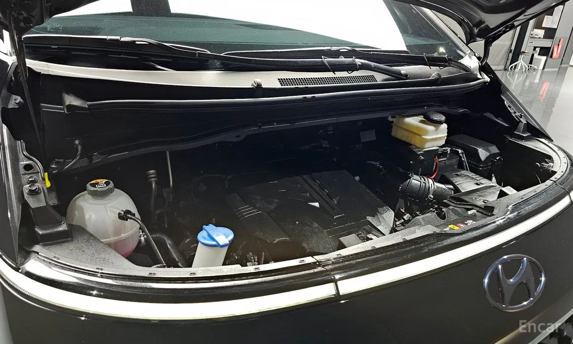 Фото 6 - Hyundai Staria