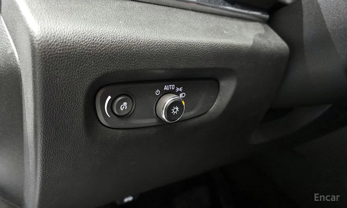 Фото 17 - Chevrolet Traverse