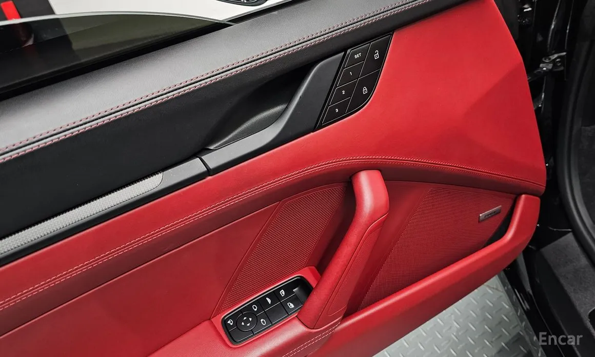 Фото 12 - Porsche 911