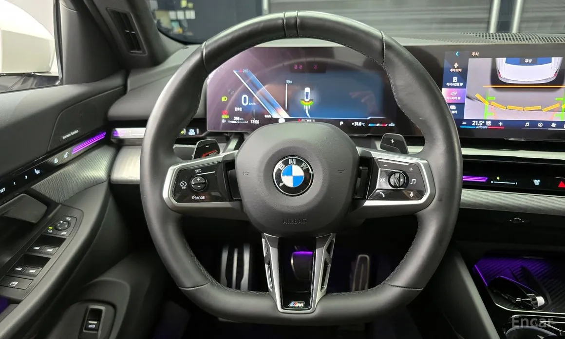 Фото 13 - BMW 5 Series