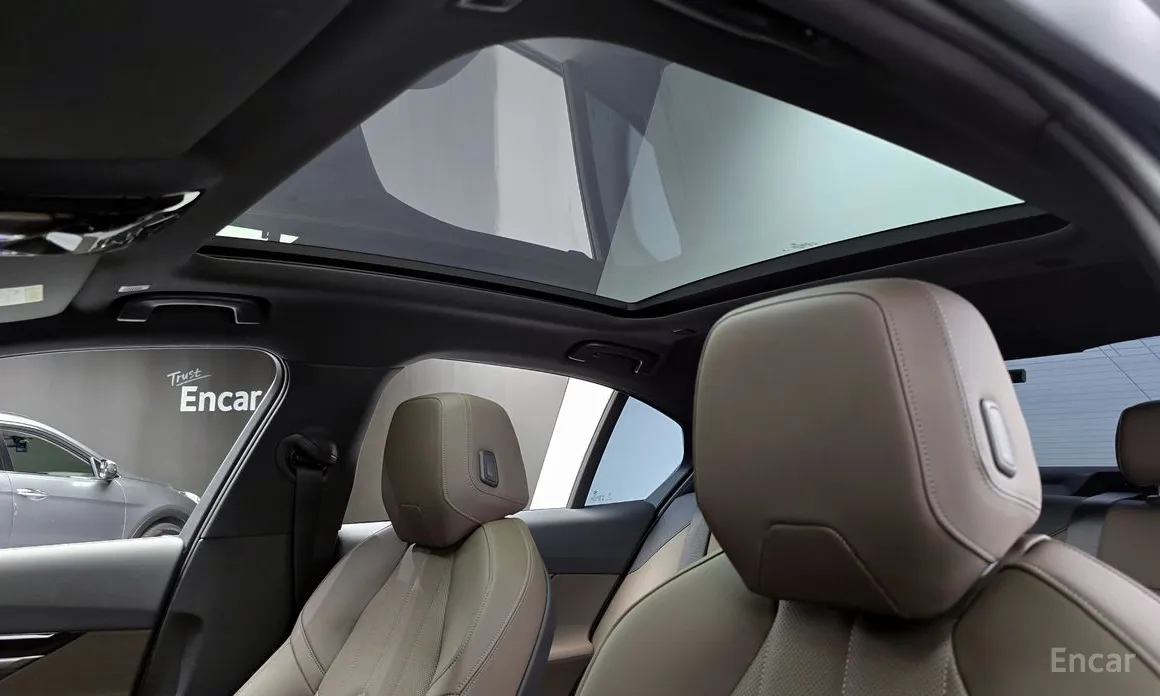 Фото 19 - BMW 5 Series