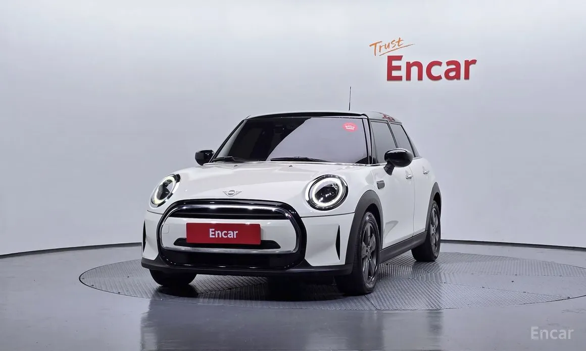 Фото 3 - Mini Cooper