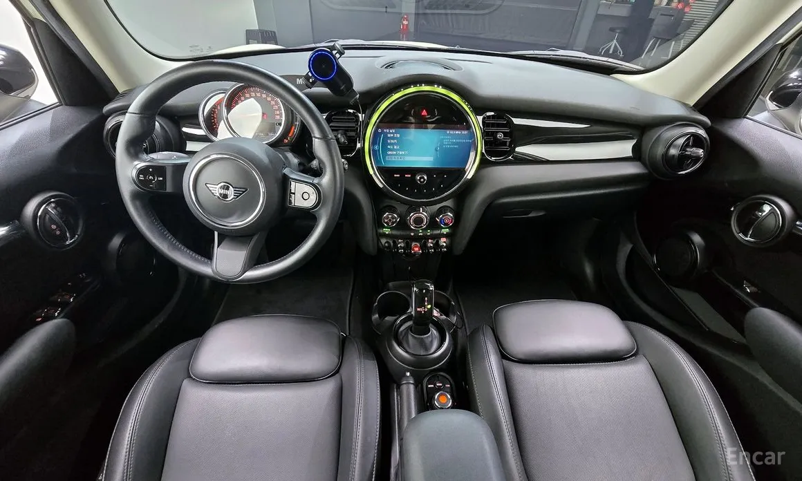 Фото 7 - Mini Cooper