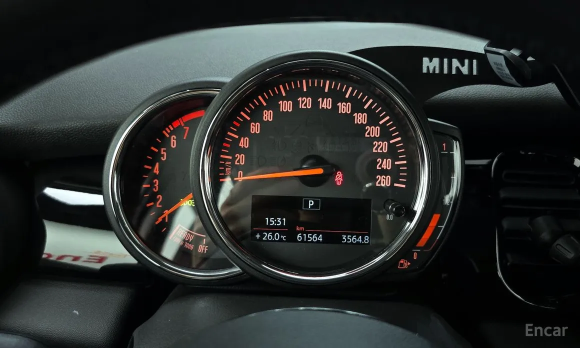 Фото 8 - Mini Cooper