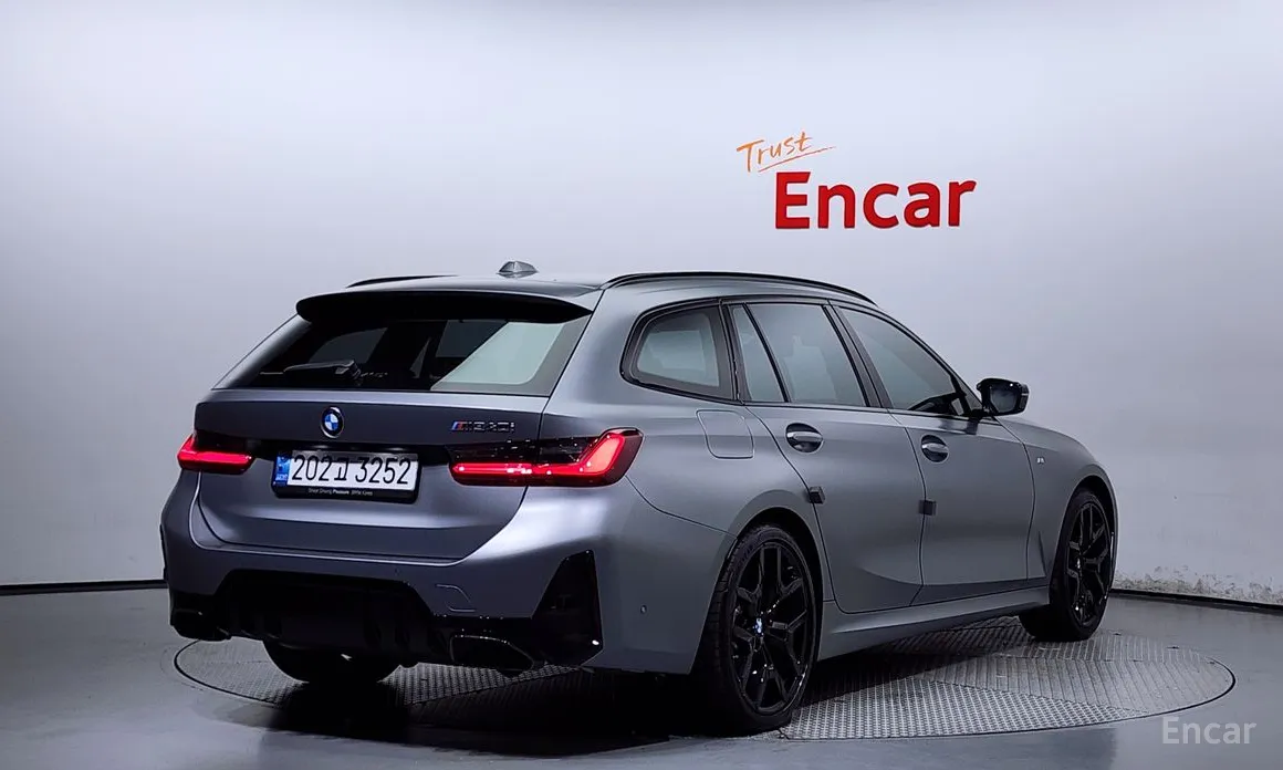 Фото 2 - BMW 3 Series