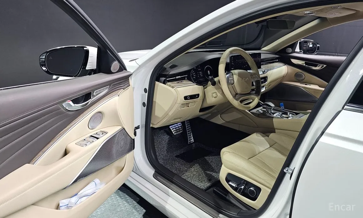 Фото 12 - Kia K9