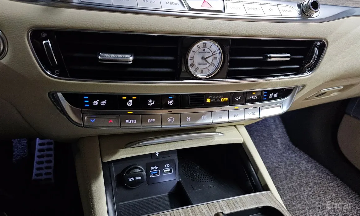 Фото 17 - Kia K9