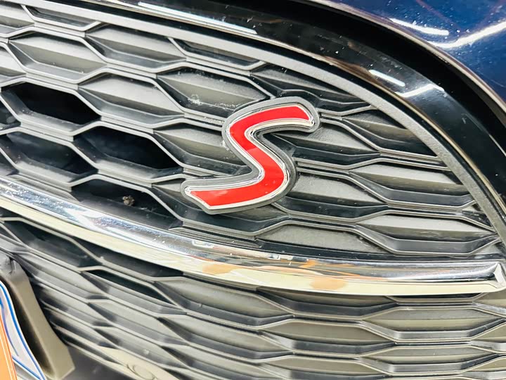 Фото 11 - Mini Clubman