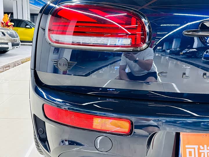 Фото 15 - Mini Clubman