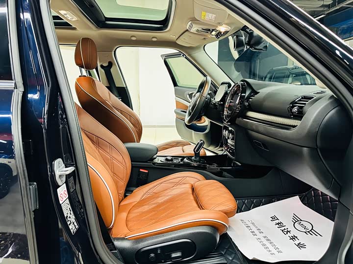 Фото 29 - Mini Clubman