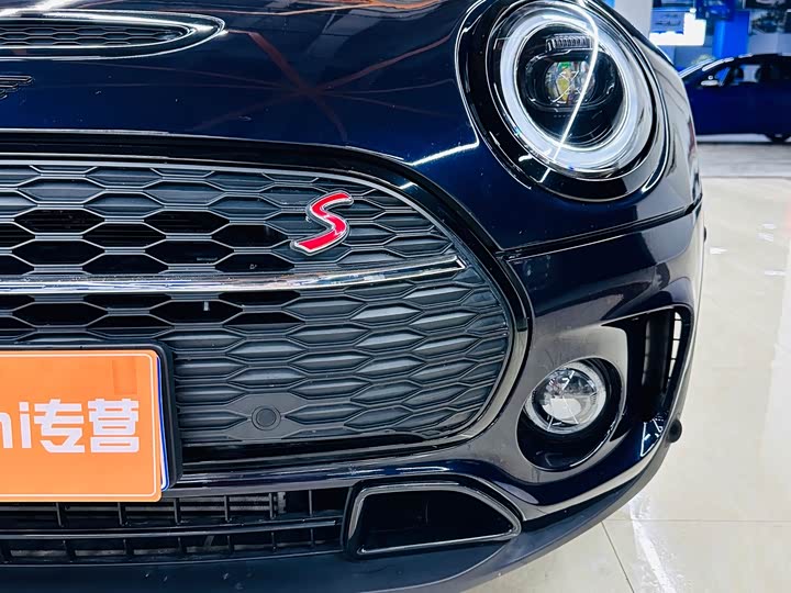 Фото 8 - Mini Clubman