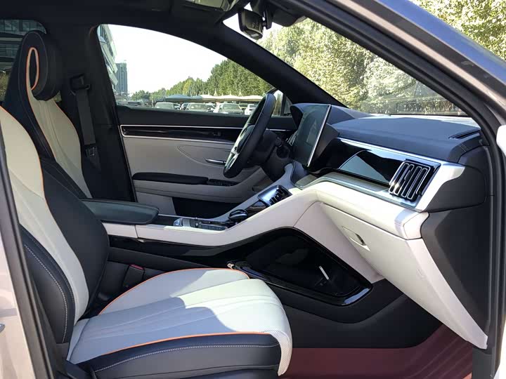 Фото 9 - BYD Song Plus Hybrid/EV