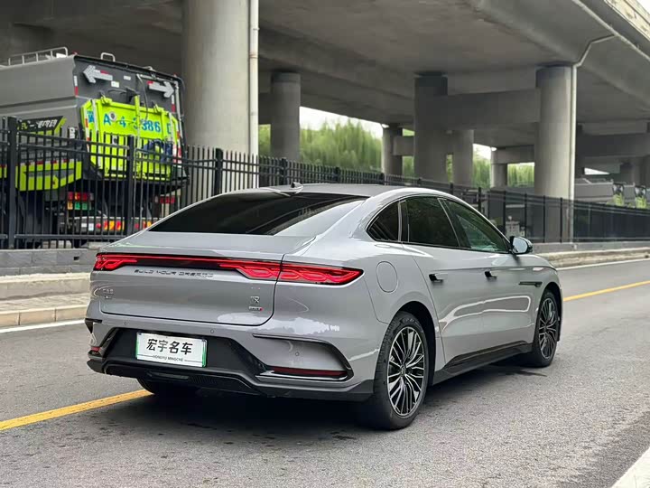 Фото 23 - BYD Han