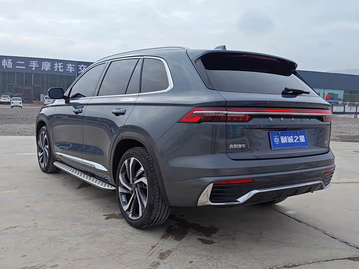 Фото 7 - Geely Monjaro