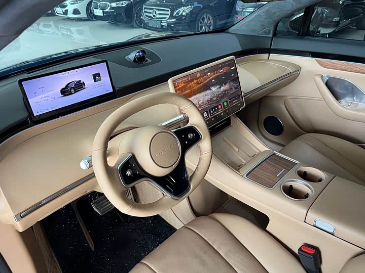 Фото 13 - Luxeed R7