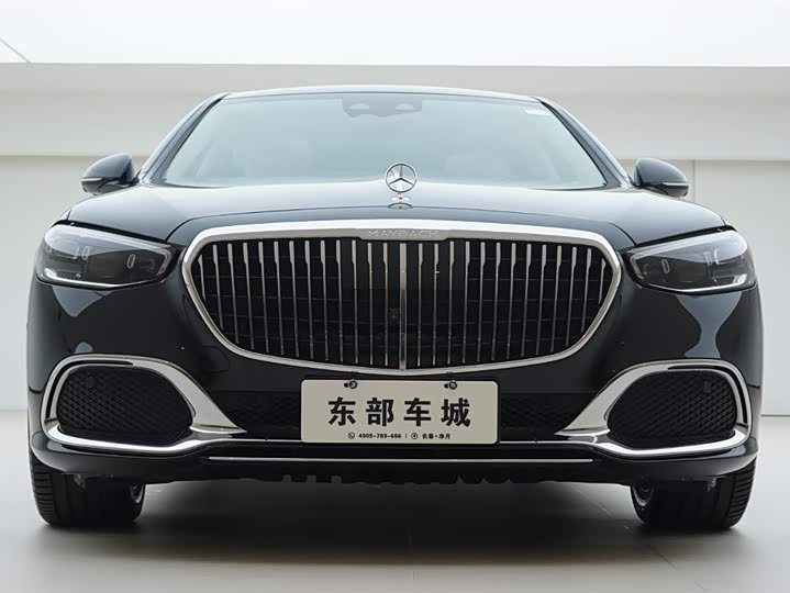 Фото 2 - Mercedes-Benz Maybach S-Class