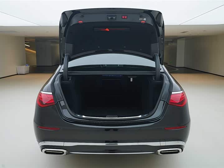 Фото 6 - Mercedes-Benz Maybach S-Class