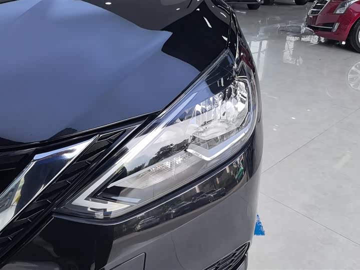 Фото 5 - Nissan Sylphy