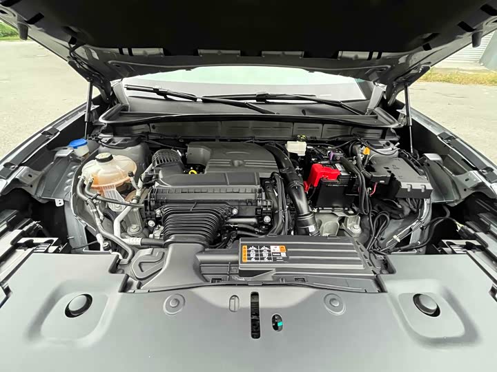 Фото 17 - Ford Edge