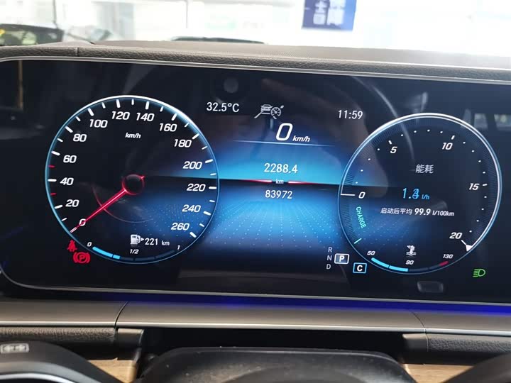 Фото 12 - Mercedes-Benz GLE-Class