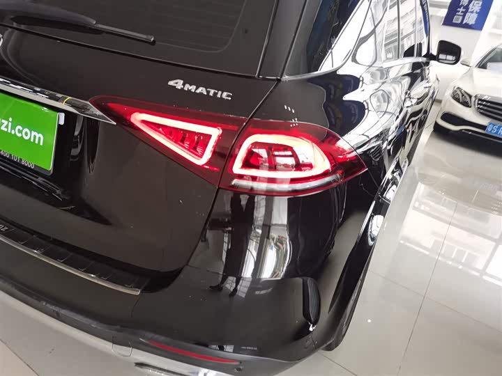 Фото 8 - Mercedes-Benz GLE-Class