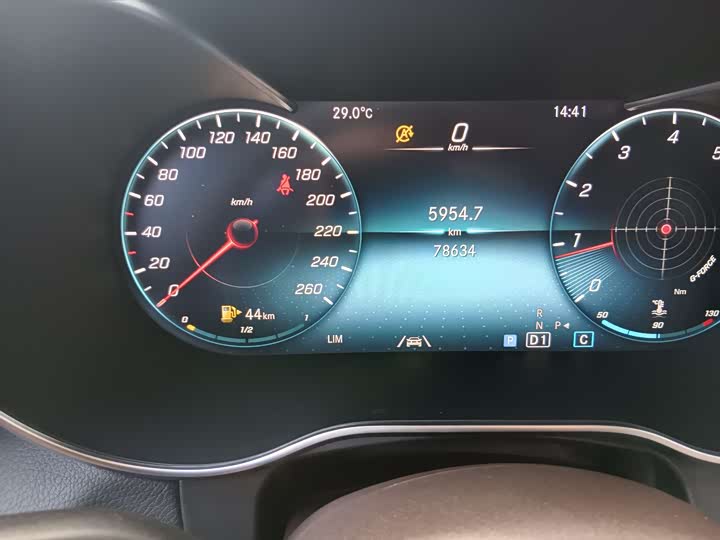 Фото 15 - Mercedes-Benz GLC-Class