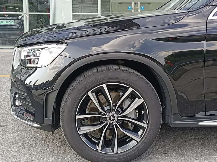 Фото 4 - Mercedes-Benz GLC-Class