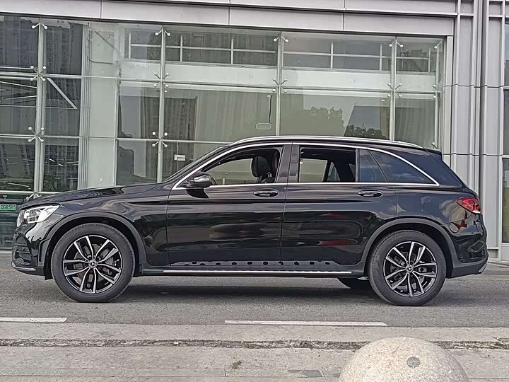 Фото 5 - Mercedes-Benz GLC-Class