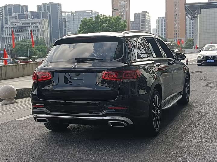Фото 8 - Mercedes-Benz GLC-Class