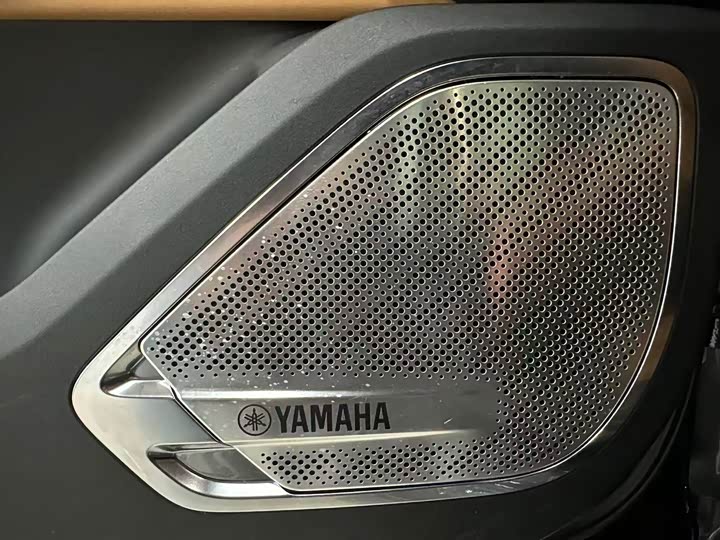 Фото 17 - Zeekr 001