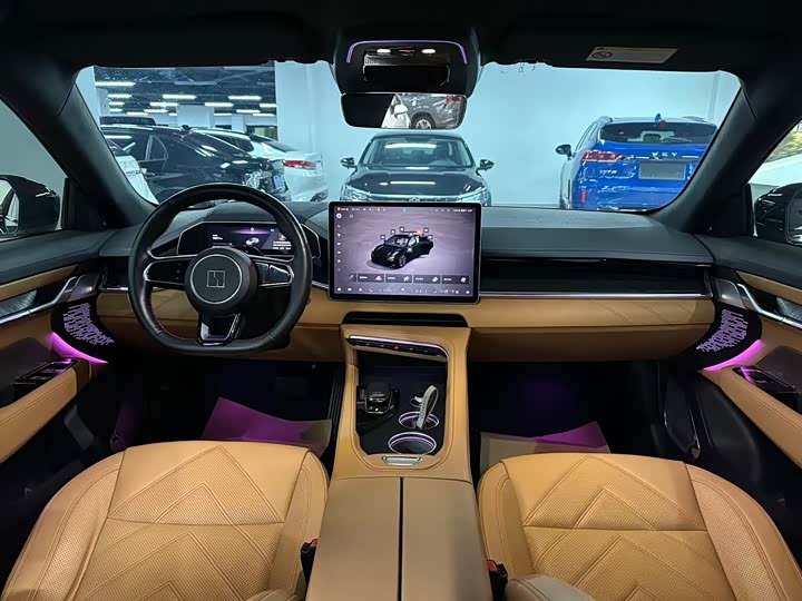 Фото 4 - Zeekr 001