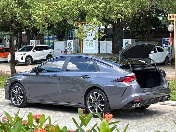 Фото 11 - GAC Trumpchi Empow R