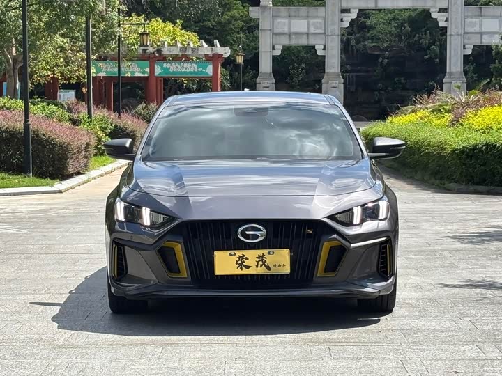 Фото 2 - GAC Trumpchi Empow R