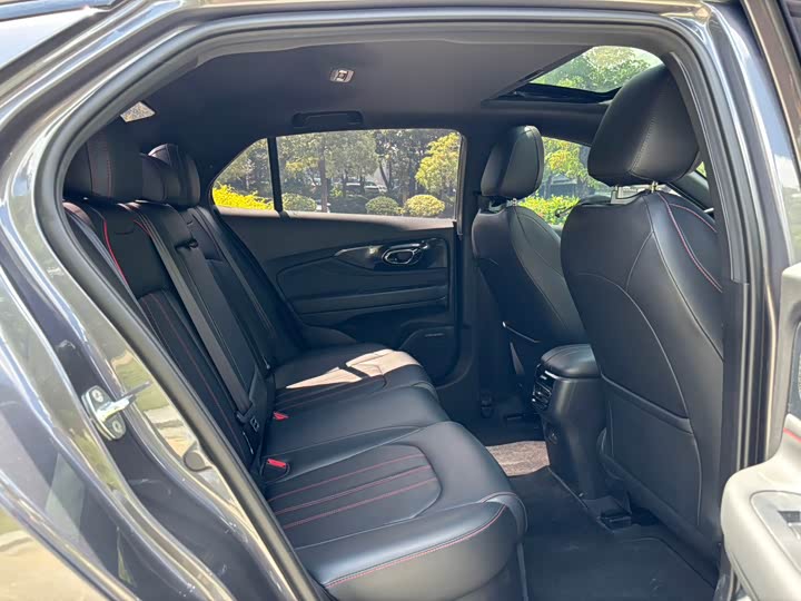 Фото 22 - GAC Trumpchi Empow R