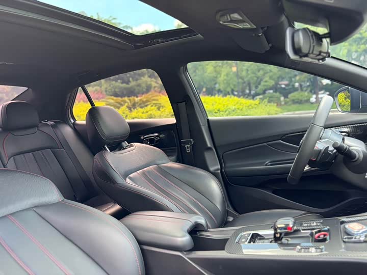 Фото 23 - GAC Trumpchi Empow R