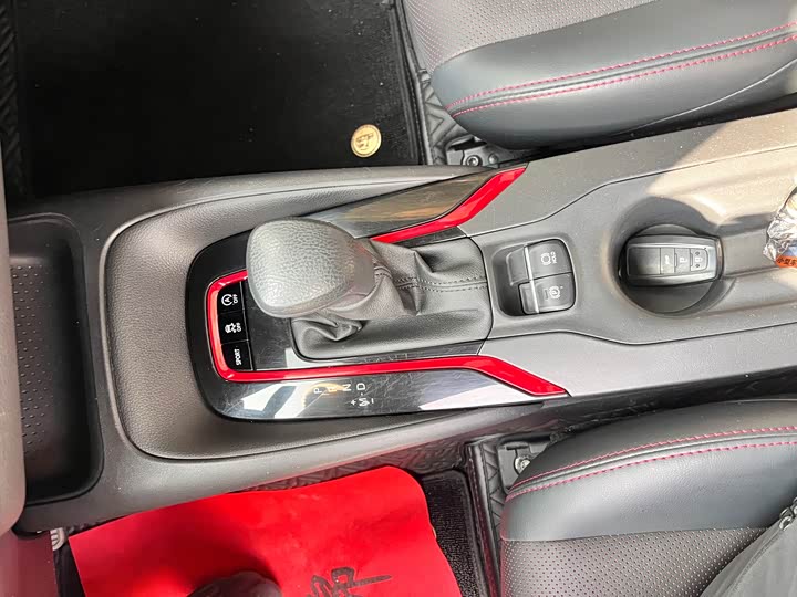 Фото 13 - Toyota Levin