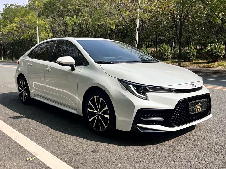 Фото 3 - Toyota Levin