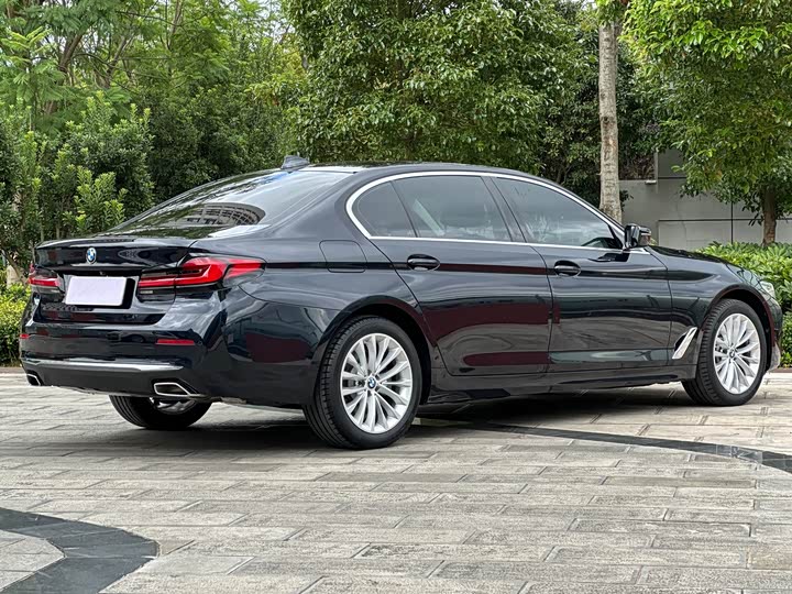 Фото 4 - BMW 5 Series