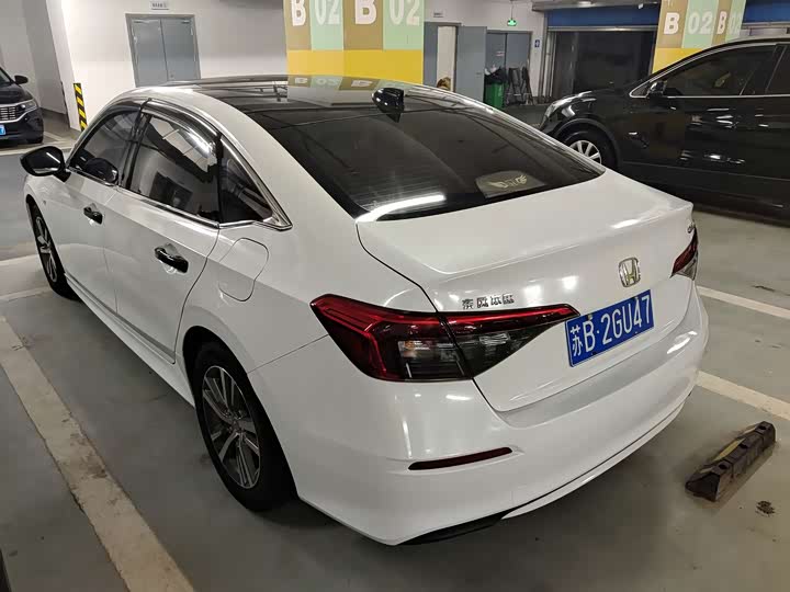 Фото 4 - Honda Civic