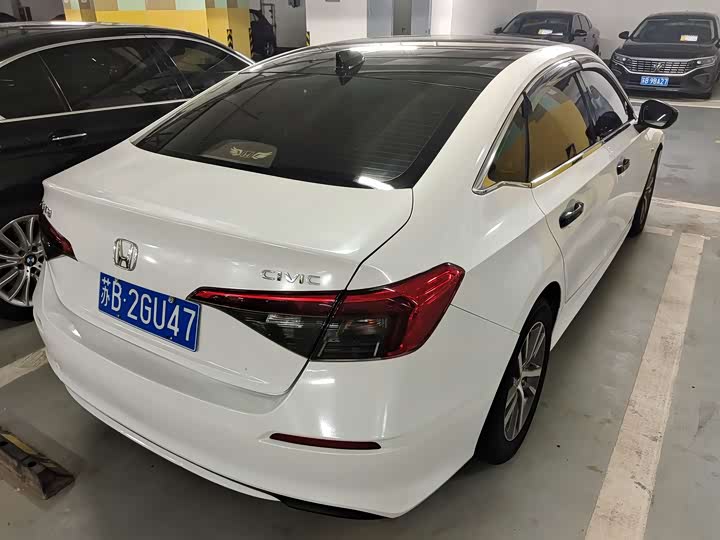 Фото 6 - Honda Civic