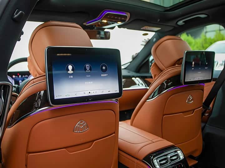 Фото 16 - Mercedes-Benz Maybach S-Class