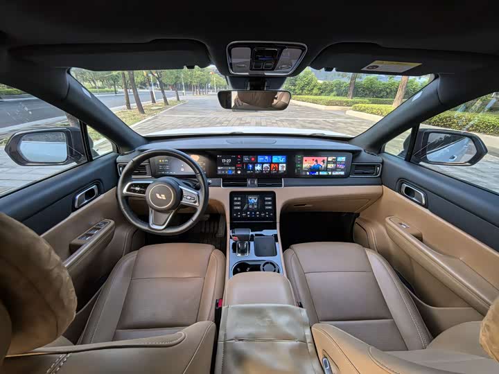 Фото 6 - LiXiang One