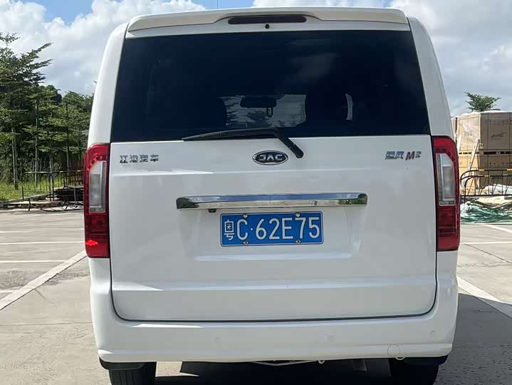 Фото 6 - JAC Refine M3