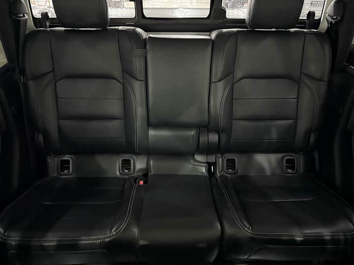 Фото 17 - Jeep Gladiator