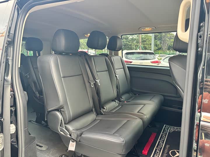 Фото 13 - Mercedes-Benz Vito