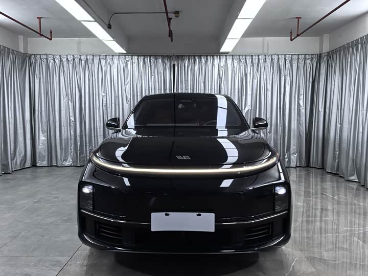 Фото 2 - LiXiang L7