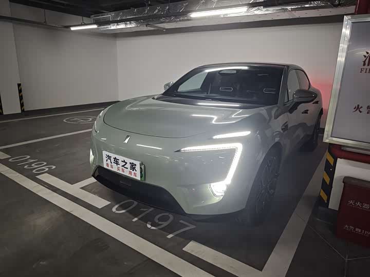 Фото 1 - Avatr 11