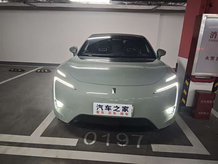 Фото 2 - Avatr 11